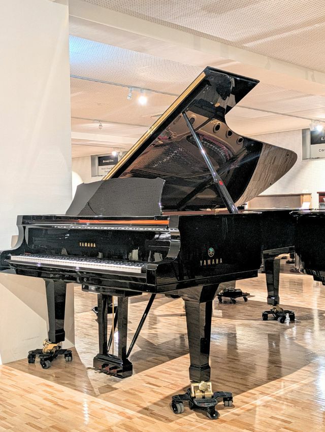 YAMAHA（ヤマハ） CF3SA 中古グランドピアノ 世界最高峰のピアノ