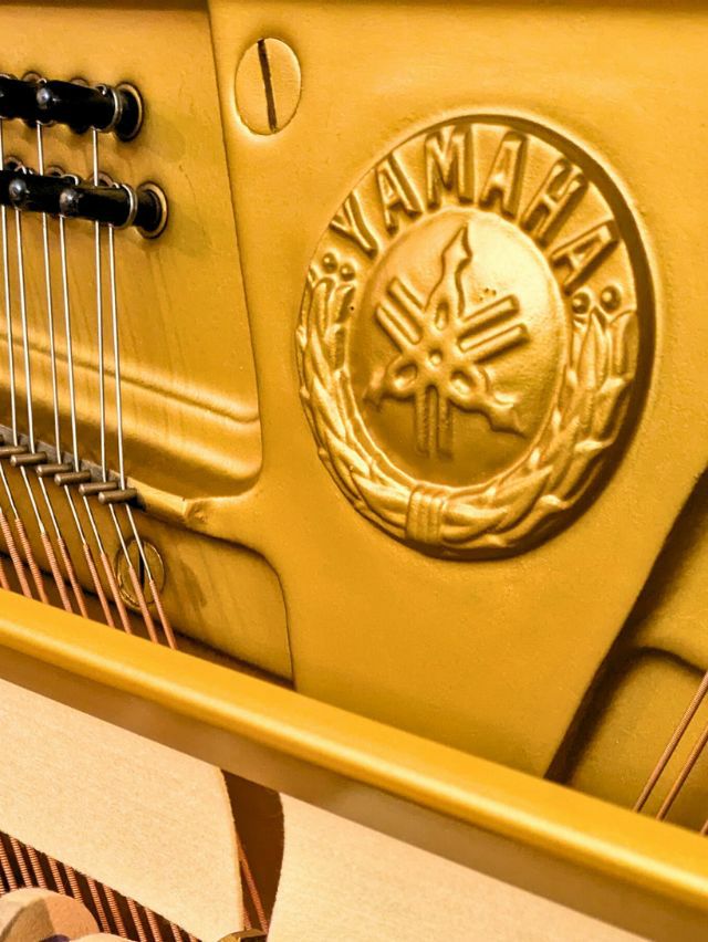 YAMAHA(ヤマハ) U3H 中古ピアノ カスタム 好みの色に塗装します YAMAHA(ヤマハ) U3H 中古ピアノ カスタム 好みの色に塗装します