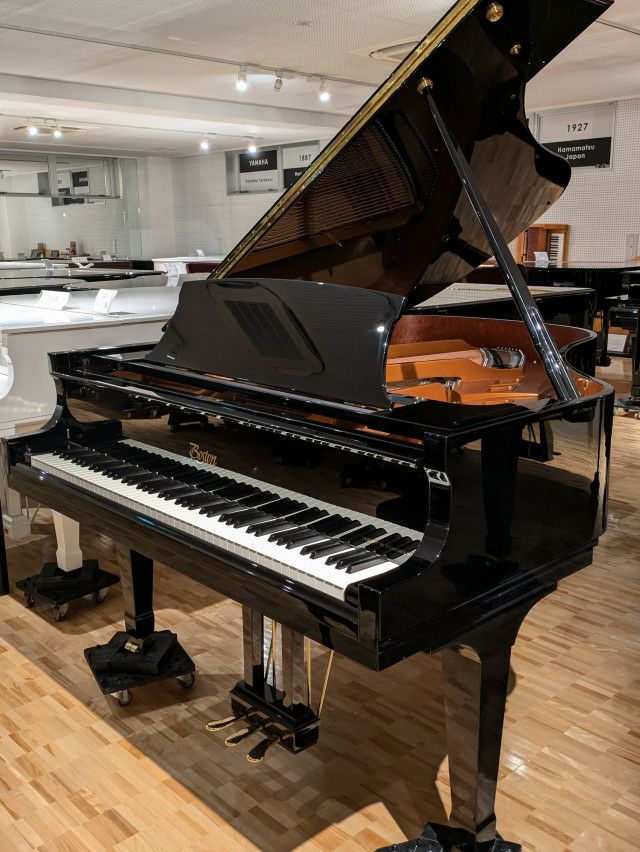 BOSTON（ボストン） GP178PEII 中古グランドピアノ 現行モデル