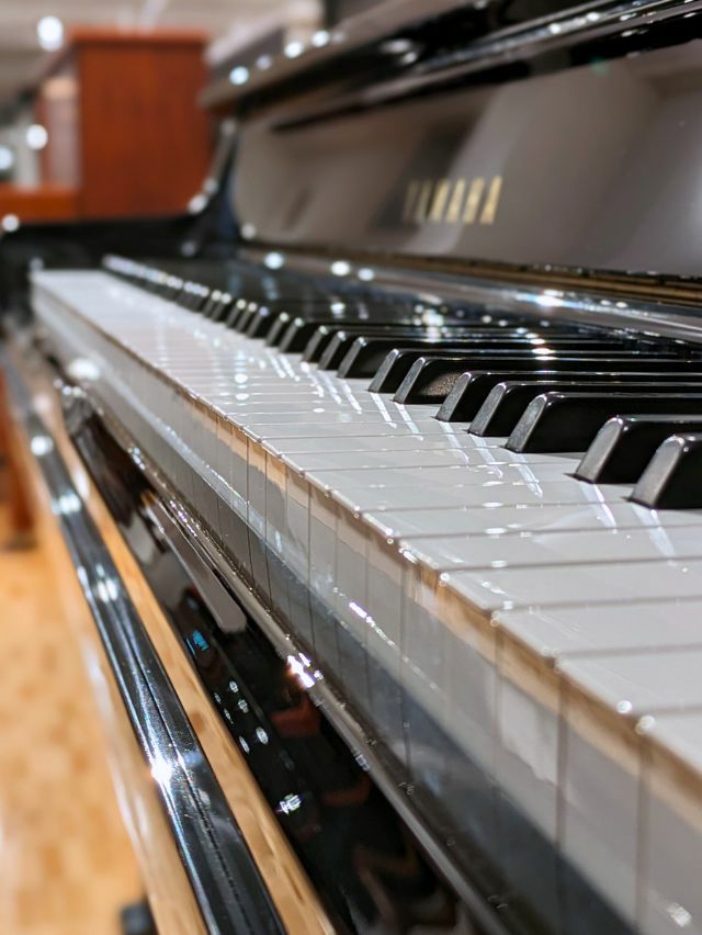 YAMAHA（ヤマハ） UX300 中古ピアノ ヤマハ ハイグレードXシリーズ