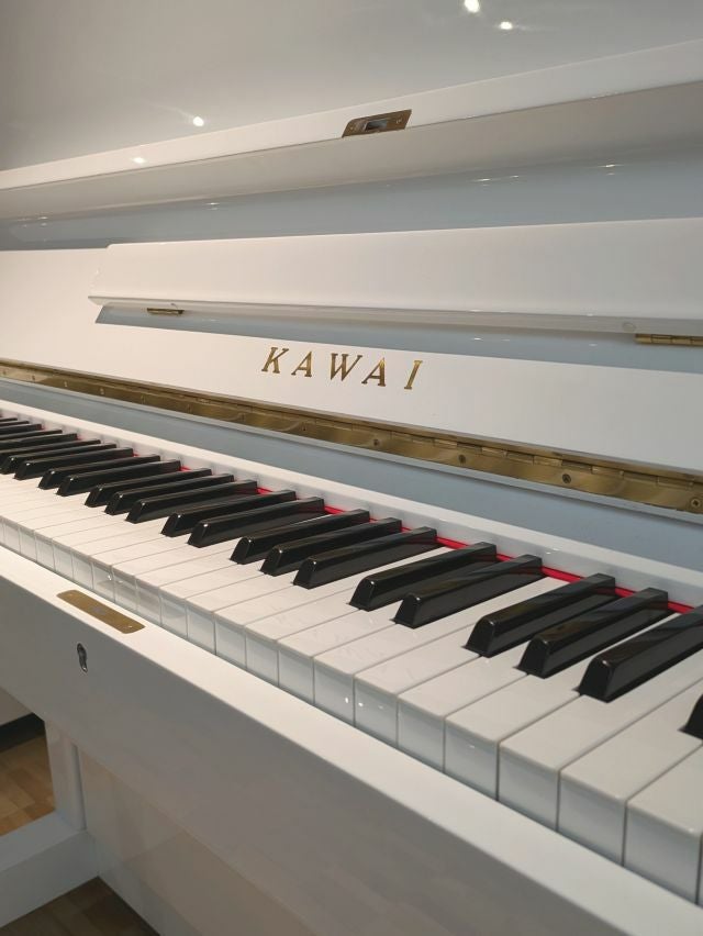 カワイ　アップライトピアノ　KL-705 楽天市場】【中古】KAWAI・カワイ アップライトピアノ KL-705 : ヴォイ