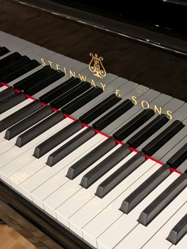 STEINWAY＆SONS（スタインウェイ＆サンズ） A3 中古スタインウェイ