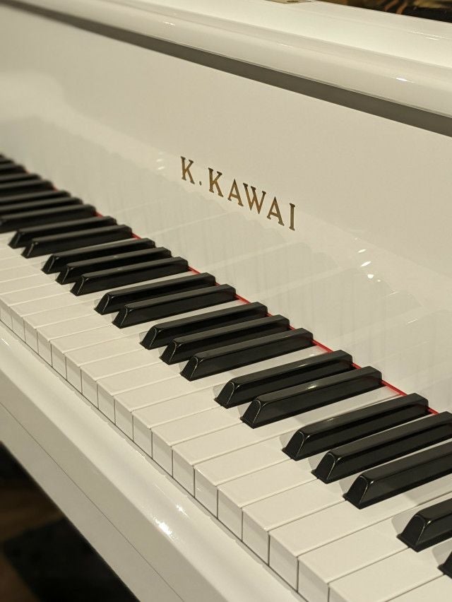 KAWAI（カワイ） KG2D ホワイトピアノ 中古 白いグランドピアノをお
