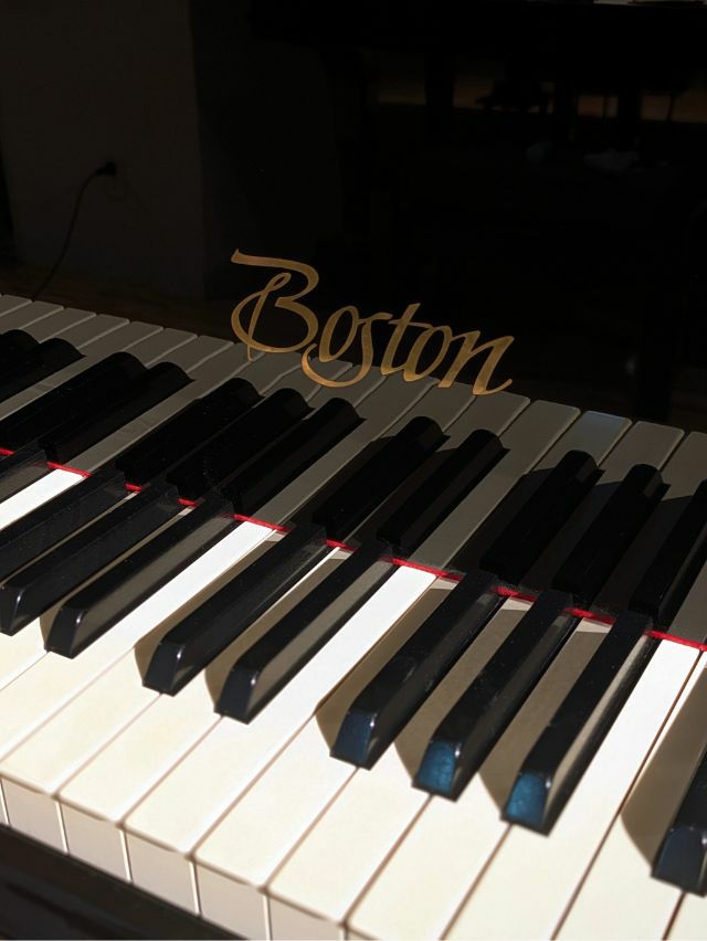BOSTON（ボストン） GP218Ⅱ 中古グランドピアノ 体を揺さぶる圧倒的な