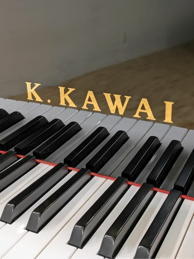 KAWAI(カワイ) GL10 中古グランドピアノ 4畳半に設置可能な小型
