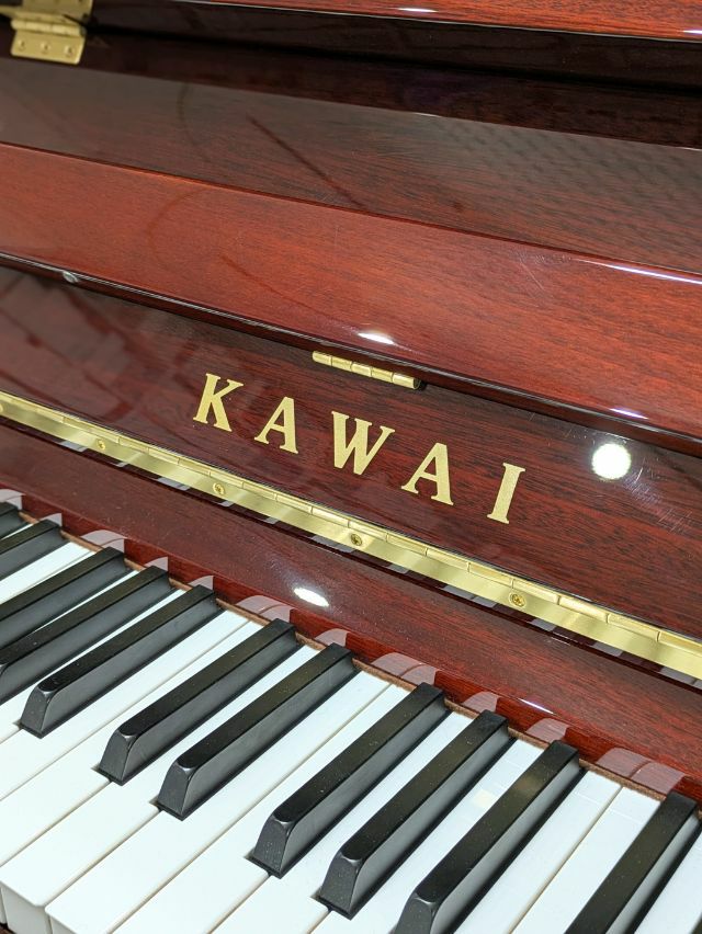カワイのインテリアピアノ入荷いたしました。LD22wfとても素敵です。売約済みになりました。 株式会社ピアノプラザ | KAWAI LD-22WF