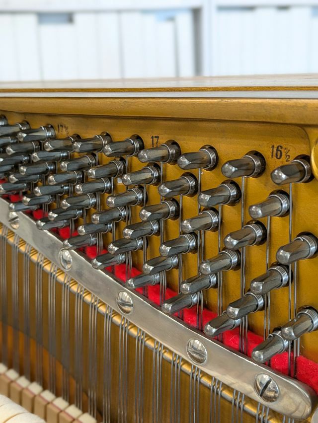 レアMs. Pioneer スエード 14 ネイティブウエスタンUSA 最終値下 STEINWAY&SONS(スタインウェイ&サンズ) Z114 中古ピアノ 小型・木目調