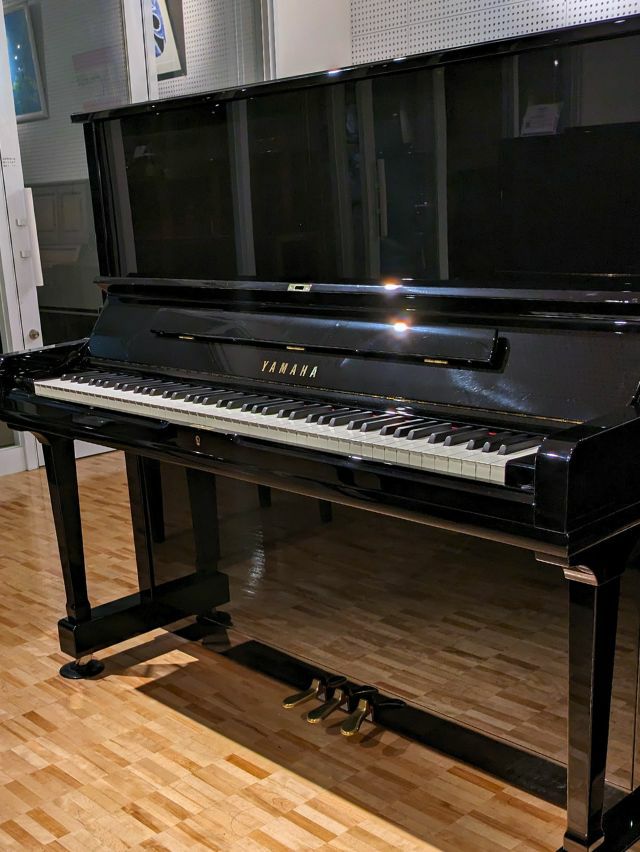 ピアノ ヤマハU7A 中古美品 値下げしました ヤマハ U7 入荷 | 商品情報 | 株式会社サンピアン