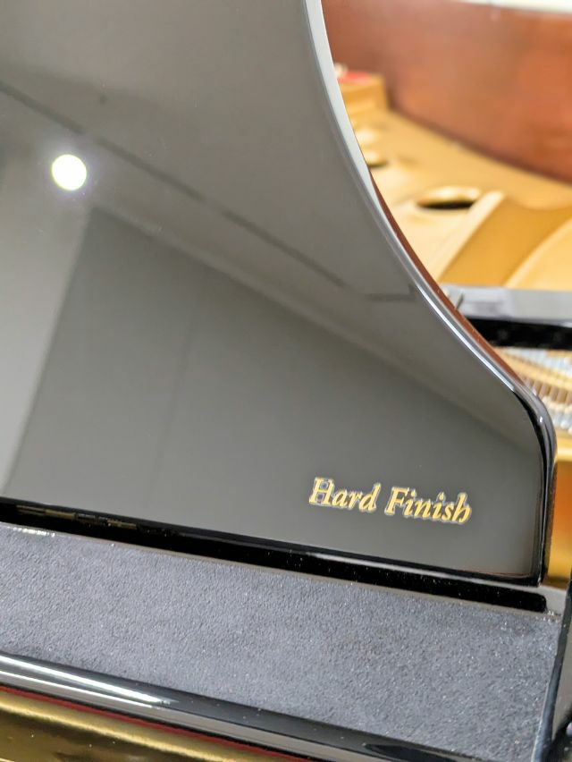 KAWAI(カワイ) RX1G 中古グランドピアノ 奥行164cmの小型グランド KAWAI(カワイ) RX1G 中古グランドピアノ 奥行164cmの小型グランド