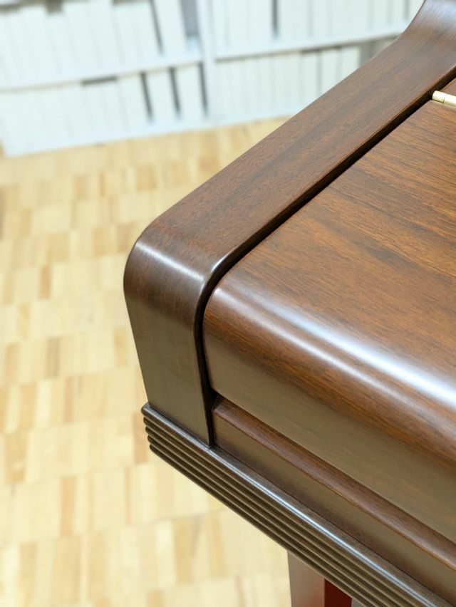 YAMAHA(ヤマハ) W3AWn 中古ピアノ ウォルナットの美しい木目ピアノ