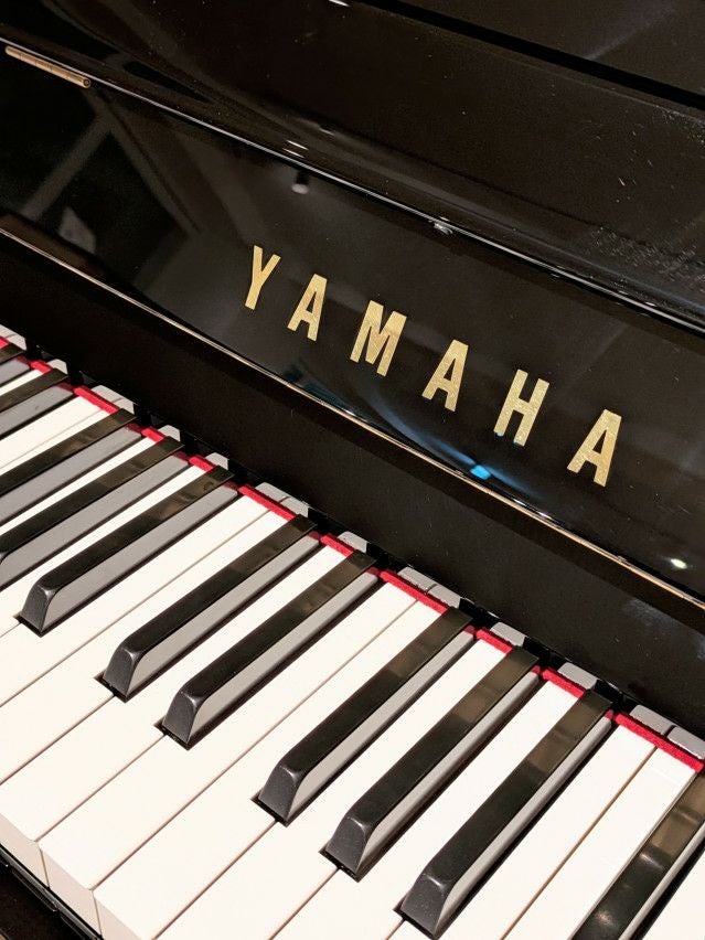 YAMAHA(ヤマハ) YM10 中古ピアノ お子様や初級者にお勧めヤマハ