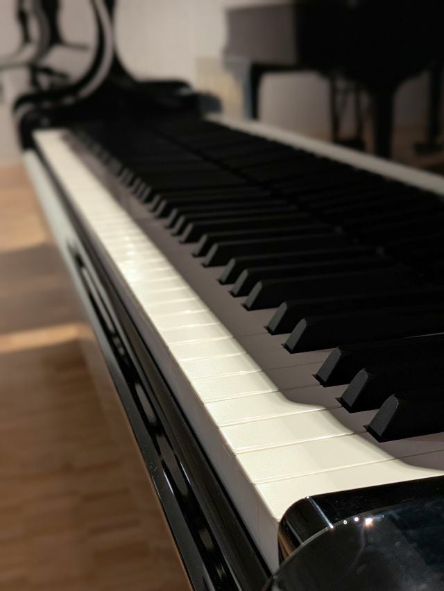 KAWAI(カワイ) GX3 新品グランドピアノ ショールーム展示新品 カワイ