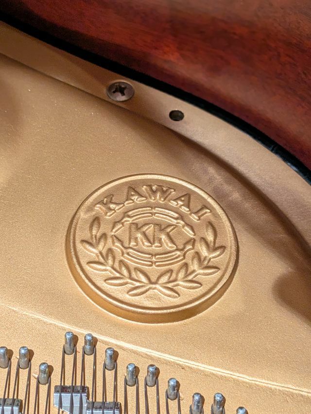 KAWAI（カワイ） GE20 中古グランドピアノ 木目・コンパクトグランド