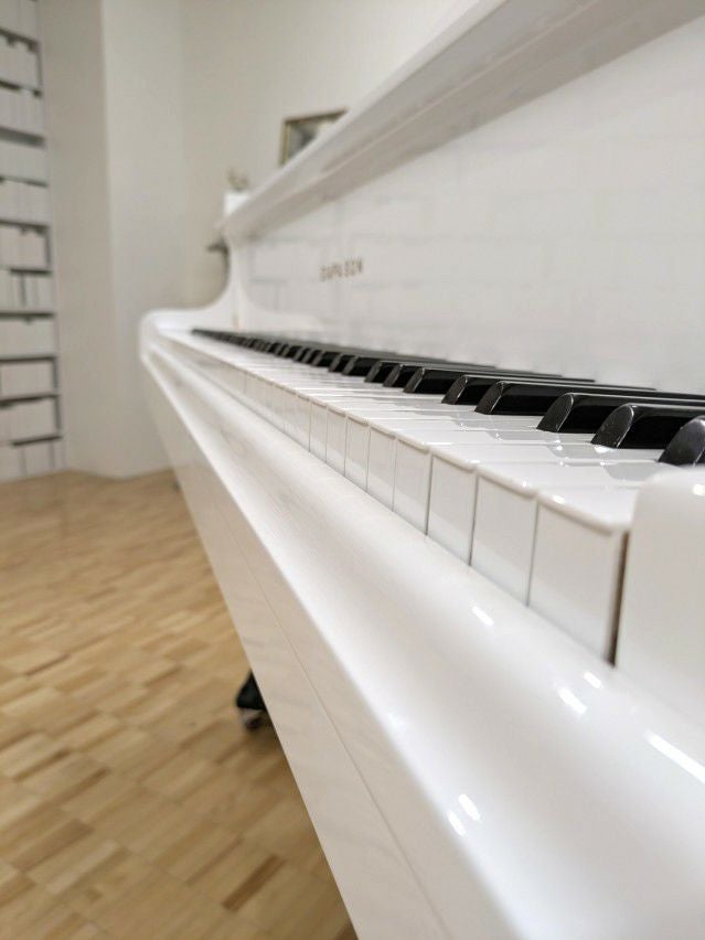 アップライトピアノ【ディアパソン183B】販売 DIAPASON(ディアパソン) 183B 中古グランドピアノ ホワイト再塗装 国産
