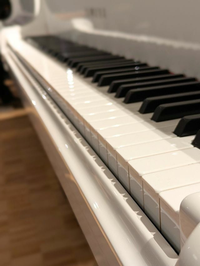 YAMAHA(ヤマハ) G2E 中古グランドピアノ ヤマハ「Gシリーズ」ホワイト