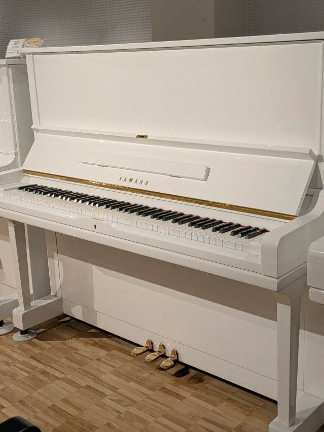 *中古ピアノ     YAMAHA   U3-H   今月内限定！ YAMAHA（ヤマハ） U3H 中古ピアノ カスタム 好みの色に塗装します