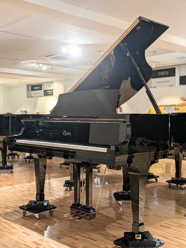 BOSTON（ボストン） GP178PEII 中古グランドピアノ 現行モデル