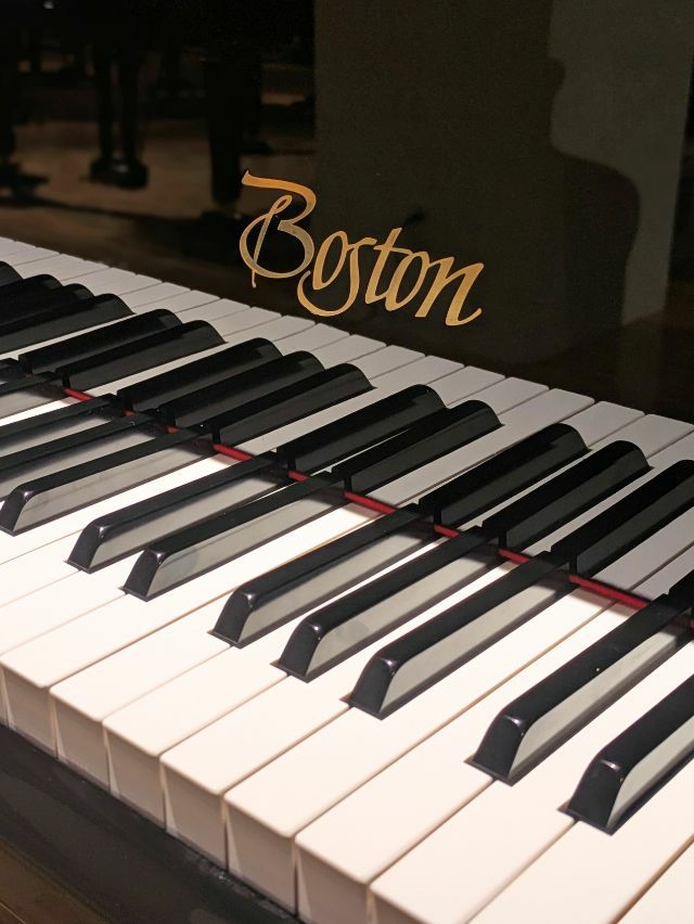 BOSTON(ボストン) GP156II 中古グランドピアノ 「BOSTON（ボストン