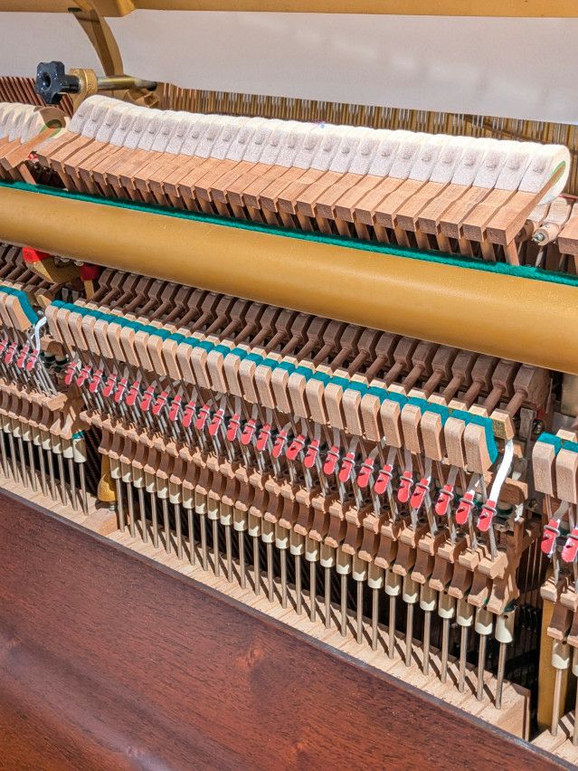 YAMAHA(ヤマハ) W102B 中古ピアノ 暮らしに溶け込み、音で魅了させる一