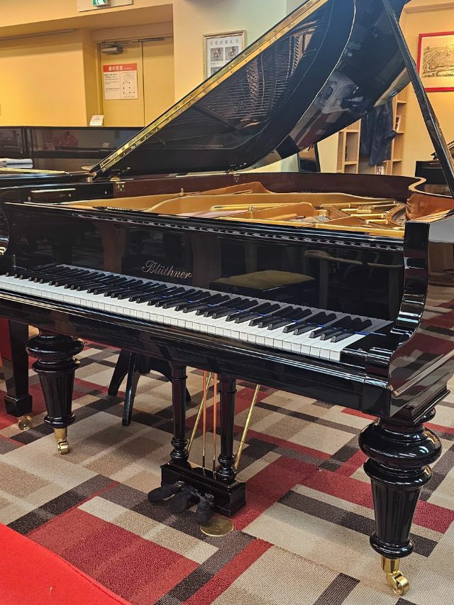 BluthnerClassic（ブリュートナー） Model.6 中古グランドピアノ 世界