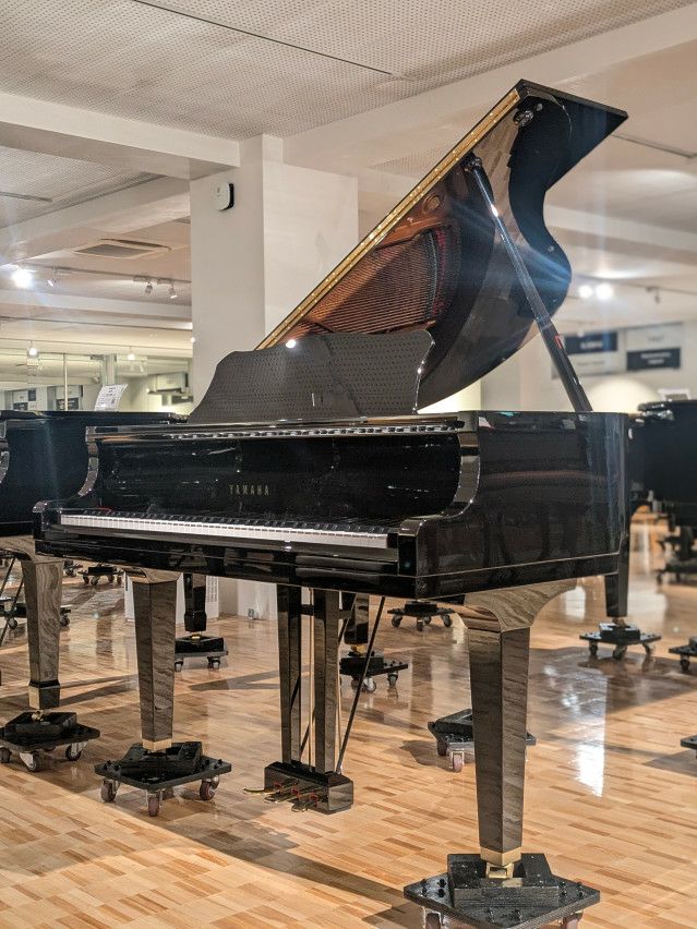 YAMAHAヤマハ コンパクトグランドピアノ フルカバー A1L 株式会社ピアノプラザ | YAMAHA A1R-SN(5579)