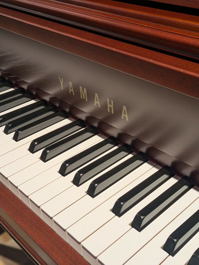 YAMAHA(ヤマハ) M21SDW 中古ピアノ 木目の美しさと演奏体験が魅力