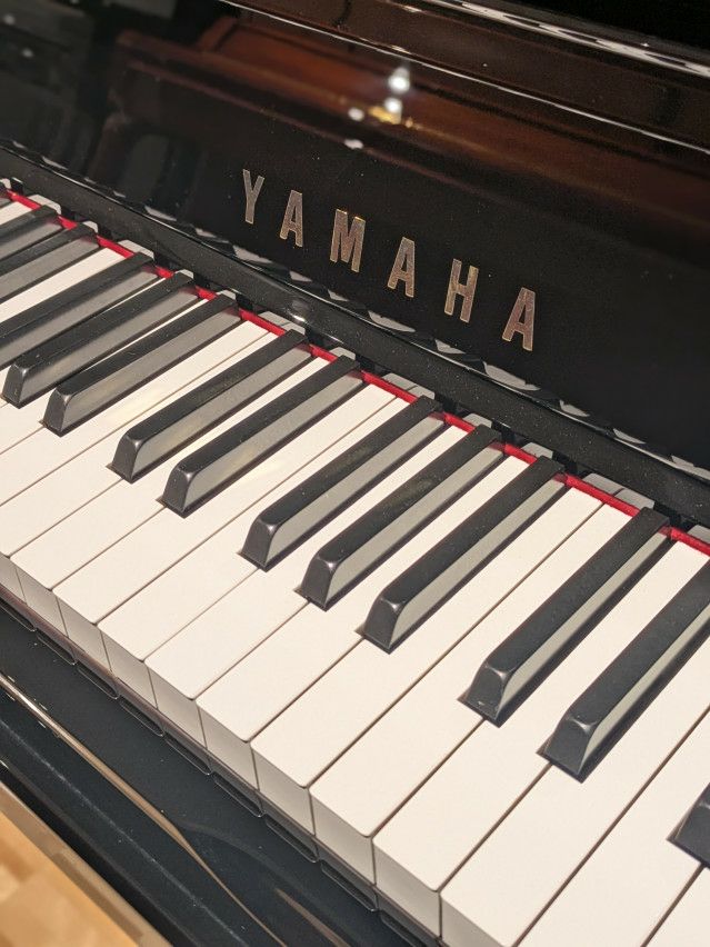 YAMAHA製のUX50Aモデル　アップライトピアノ ヤマハアップライトピアノの最上位モデル UX50Aが入荷いたしました