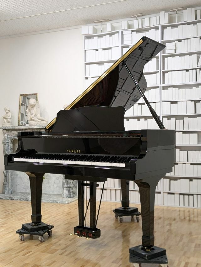 グランドピアノ ヤマハ C1L YAMAHA(ヤマハ) C1L 中古グランドピアノ 奥行161cm コンパクトグランド