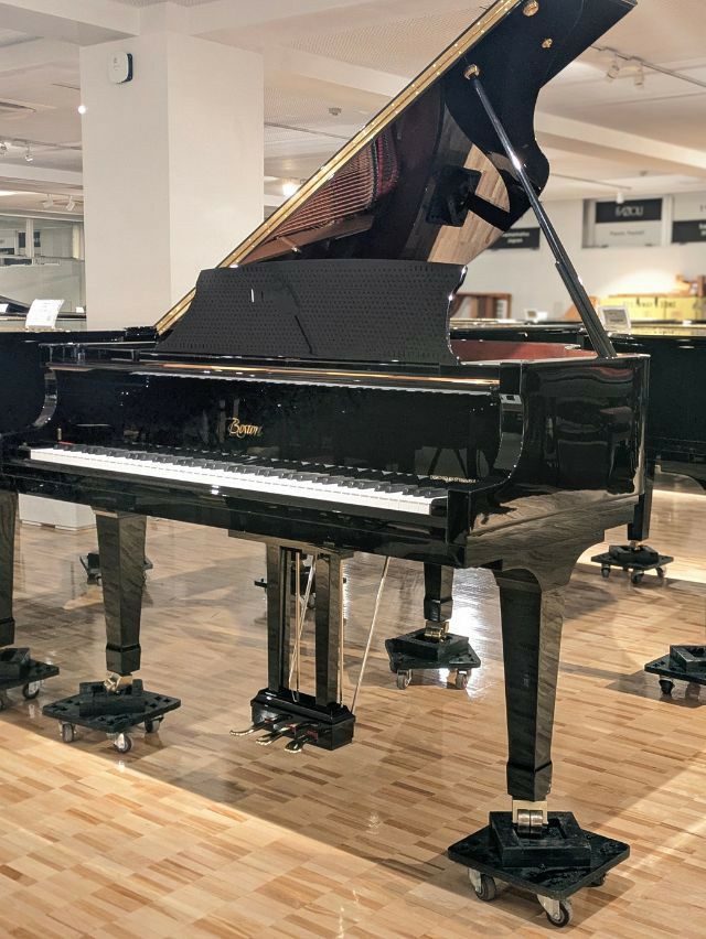 BOSTON(ボストン) GP156PE 中古グランドピアノ 上質な空間にふさわしい