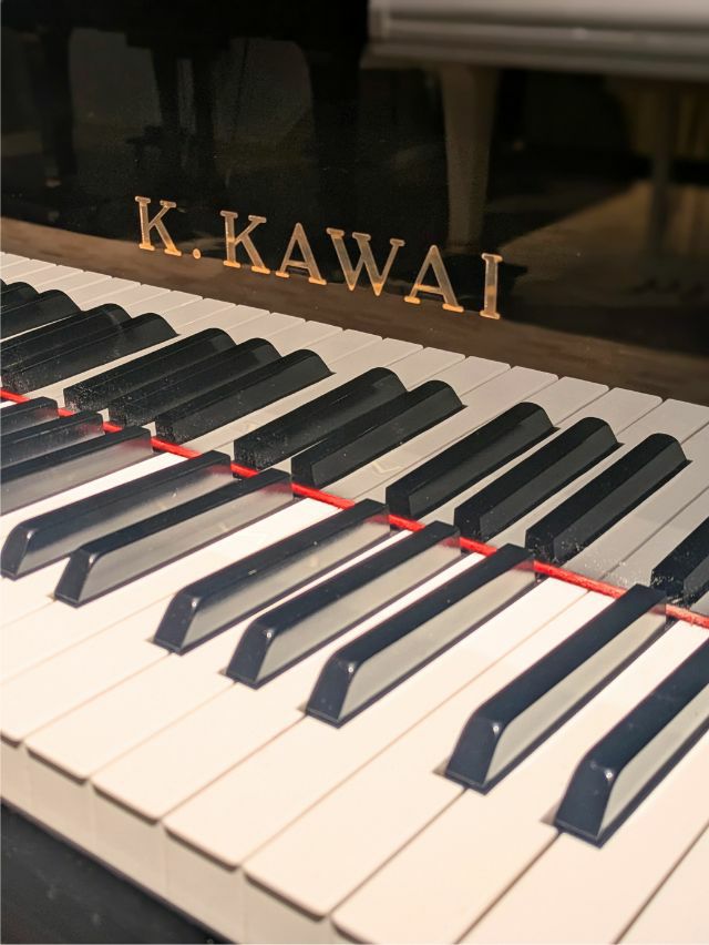 KAWAI(カワイ) RX3G-EU 中古グランドピアノ 欧州の技術品とカワイの 