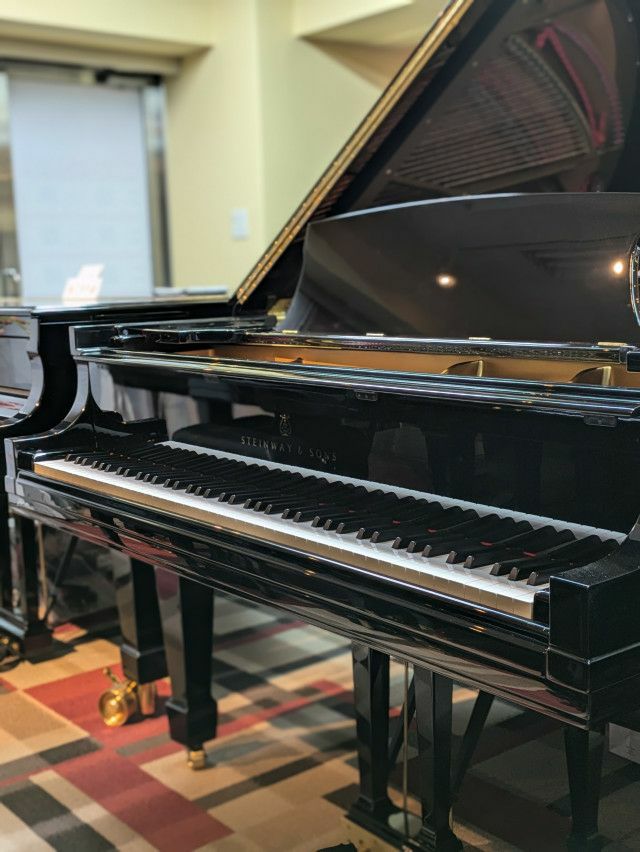 STEINWAY＆SONS（スタインウェイ＆サンズ） B211 中古スタインウェイ