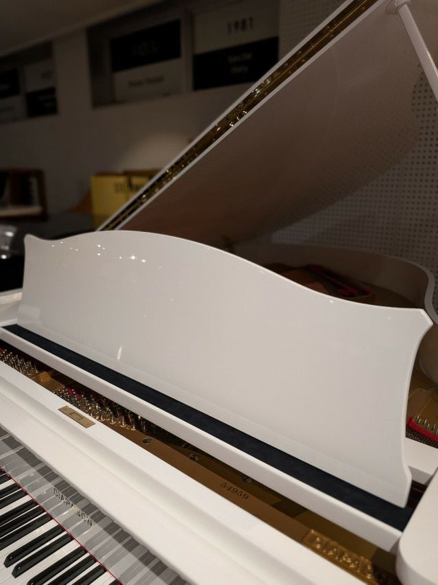 DIAPASON（ディアパソン） 183E 中古グランドピアノ ホワイト再塗装済