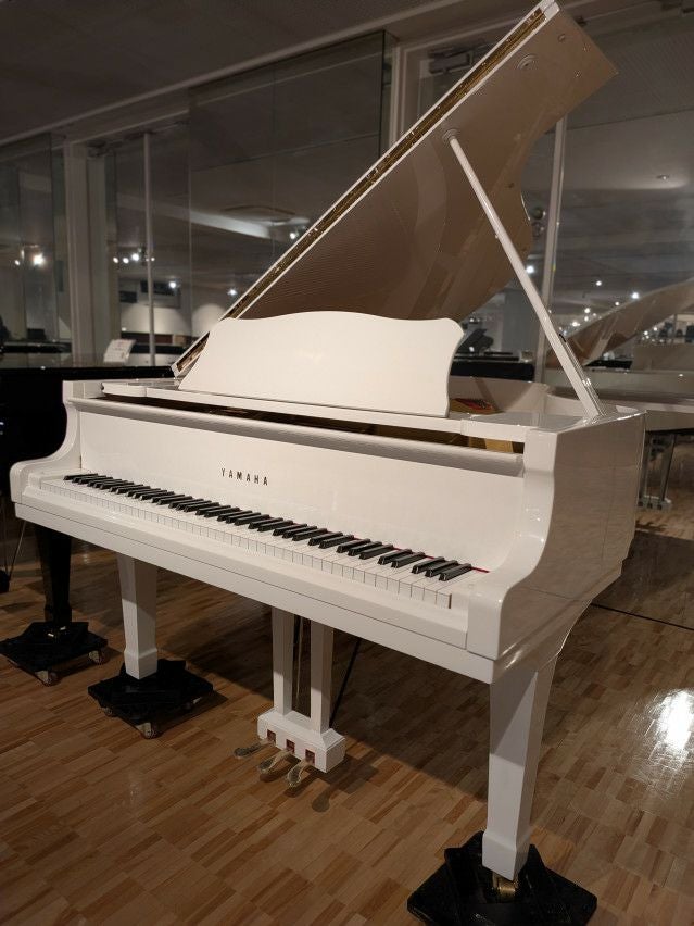 YAMAHA(ヤマハ) G2E 中古グランドピアノ ヤマハ「Gシリーズ」ホワイト