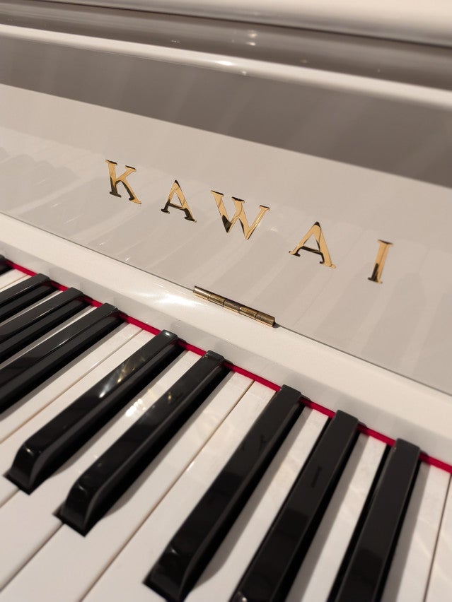 KAWAI（カワイ） KL11KF 中古ピアノ 美しい譜面台、猫脚♪家具と調和