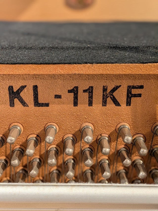 KAWAI（カワイ） KL11KF 中古ピアノ ホワイトカラーでさらに上品に