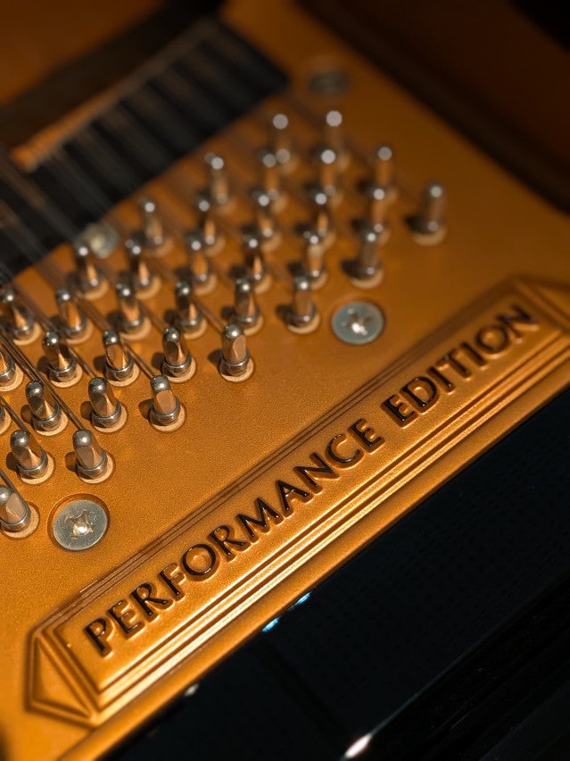 BOSTON（ボストン） GP163PEII 中古グランドピアノ ご自宅に無理なく