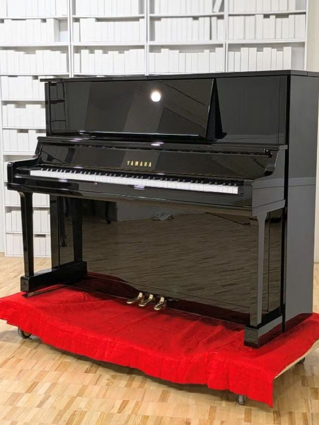 YAMAHA(ヤマハ) UX50A 中古ピアノ アップライトの域を超えた、重厚なる YAMAHA(ヤマハ) UX50A 中古ピアノ アップライトの域を超えた、重厚なる