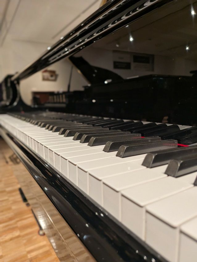 YAMAHA(ヤマハ) G3E 中古グランドピアノ 豊かな響き、多彩な音色♪人気