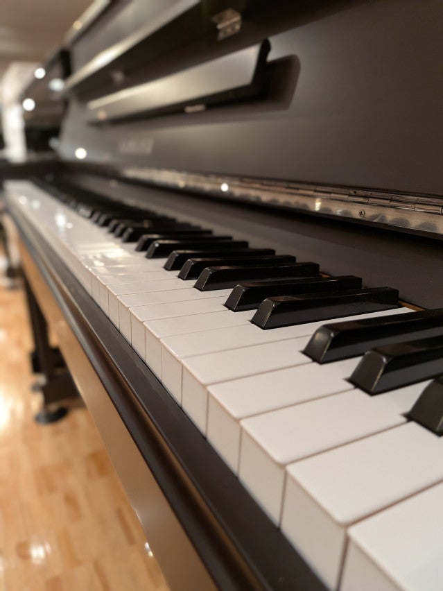 【美品】YAMAHA b113MW アップライトピアノ YAMAHA(ヤマハ) b113MW 中古ピアノ 初めてのピアノとしてもお勧め