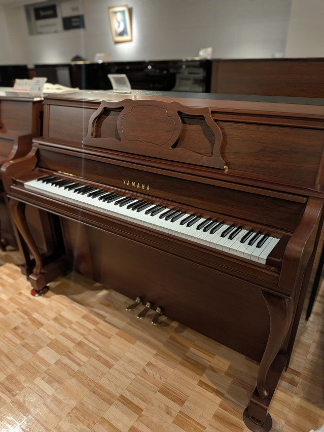 YAMAHA(ヤマハ) YF101W 中古ピアノ インテリアピアノ 「YFシリーズ