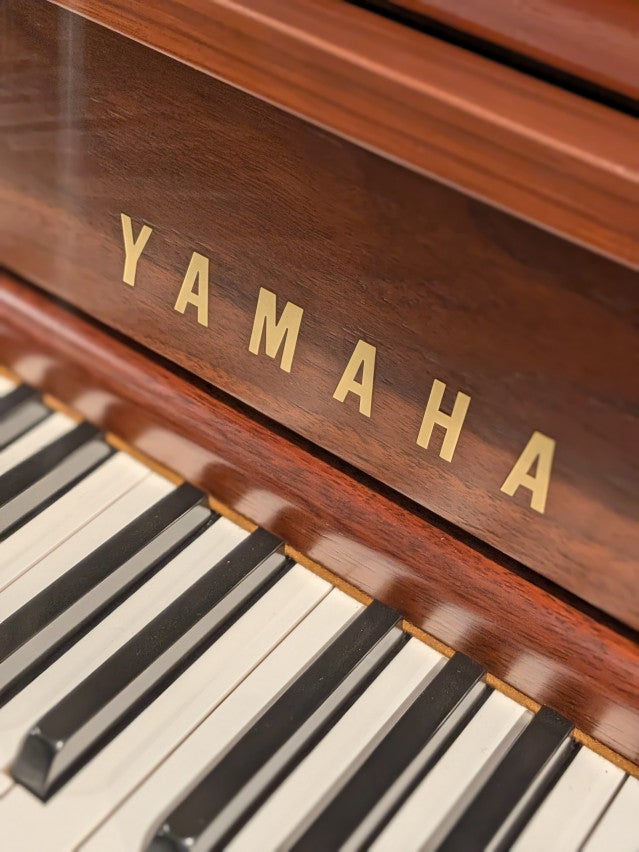 YAMAHA(ヤマハ) YF101W 中古ピアノ インテリアピアノ 「YFシリーズ