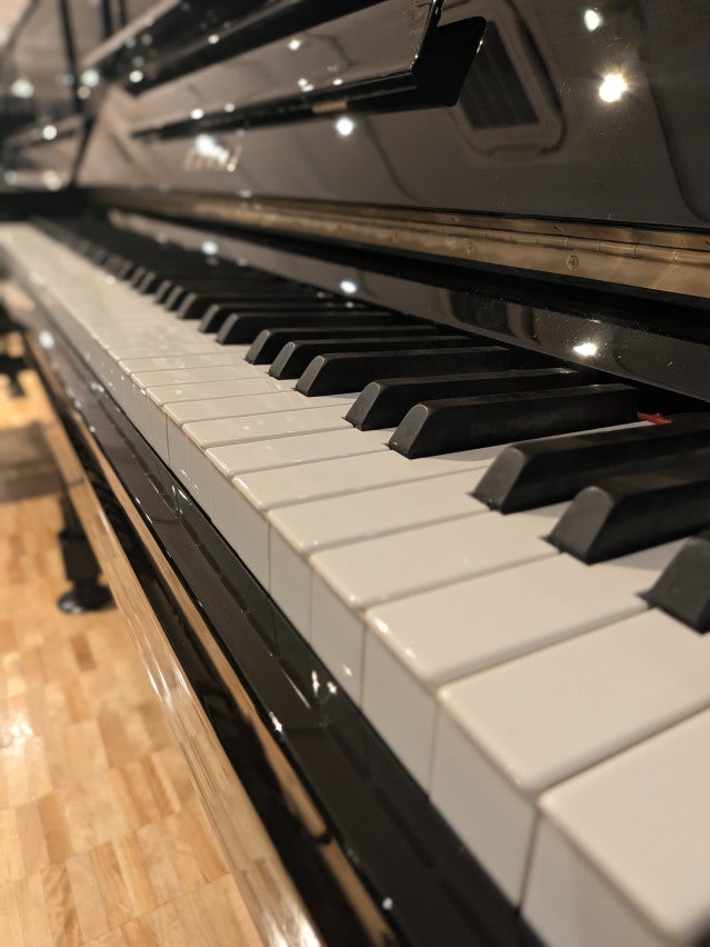 KAWAI（カワイ） MO55 中古ピアノ 音も佇まいも、ワンランク上のアップ
