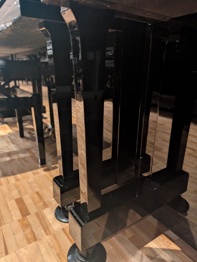 KAWAI（カワイ） MO55 中古ピアノ 音も佇まいも、ワンランク上のアップ