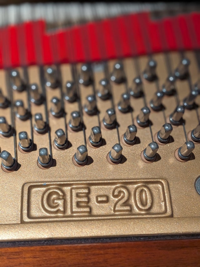 KAWAI(カワイ) GE20 中古グランドピアノ カワイ木目コンパクトグランド