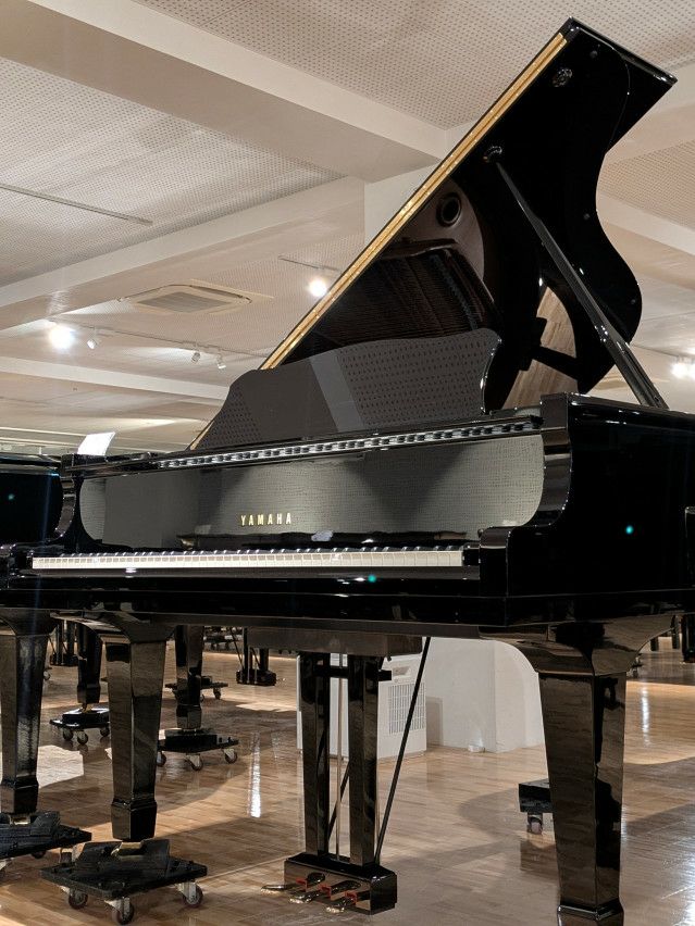 YAMAHA(ヤマハ) C6L 中古グランドピアノ 揺るぎない音程感、弾き心地の