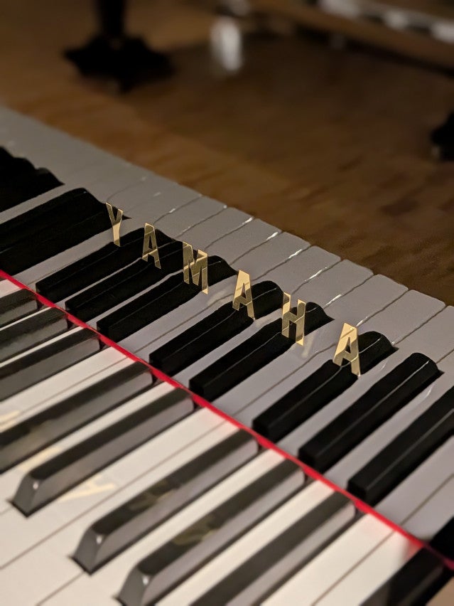 YAMAHA(ヤマハ) A1R 中古グランドピアノ 6畳のお部屋にも置ける