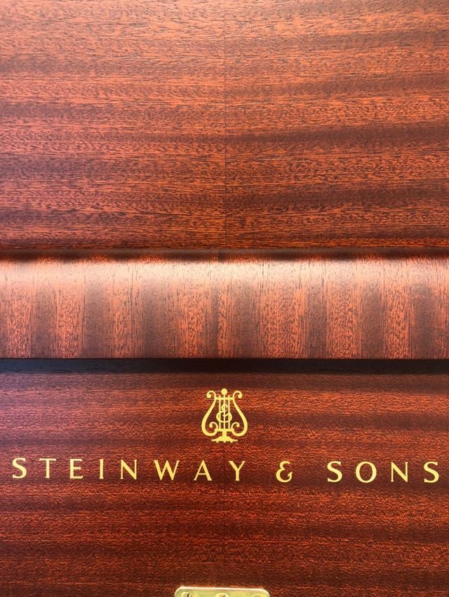 STEINWAY&SONS(スタインウェイ&サンズ) Model.V 中古ピアノ 木目調