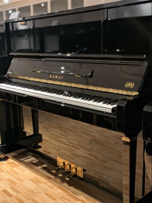 YAMAHA（ヤマハ） W110B 中古ピアノ お部屋に自然と合わさる木目ピアノ